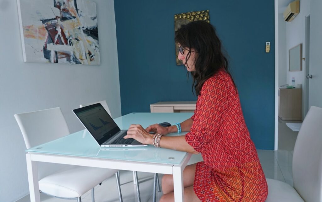 Photo AI writing assistant
